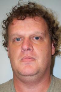 Robert J Velett a registered Sex Offender of New York