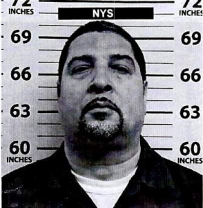 Louis Gonzalez a registered  of 