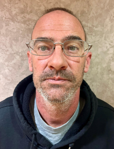 Robert L Derosia a registered Sex Offender of New York