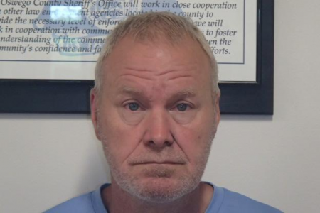 Dale R Tracy a registered Sex Offender of New York