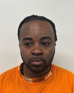 Daquan Mccrae a registered Sex Offender of New York