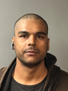 Justin J Seelow a registered Sex Offender of New York