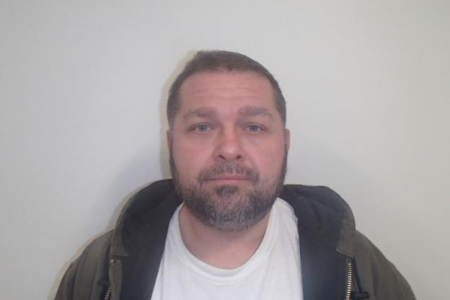 Jonathan Holmquist a registered Sex Offender of New York