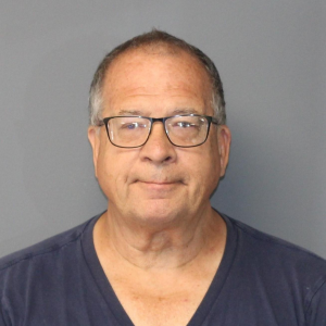 Alan G Fox a registered Sex Offender of New York