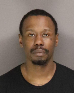 Nashean Folds a registered Sex Offender of New York