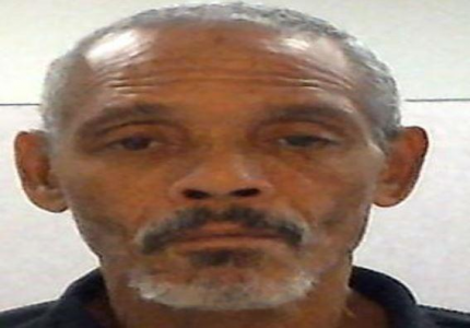 Robert Rosado a registered Sexual Offender or Predator of Florida