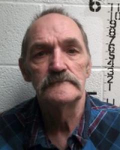 Douglas Cliff Vineyard a registered Sex Offender of North Dakota