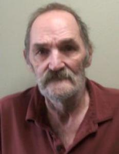 Douglas Cliff Vineyard a registered Sex Offender of North Dakota