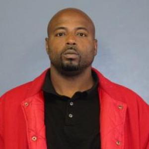 Shondale Karvon Tipler a registered Sex Offender of Missouri