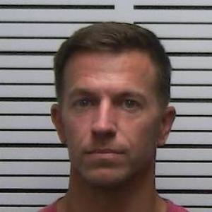 Justin Aloysious Hemkens a registered Sex Offender of Missouri