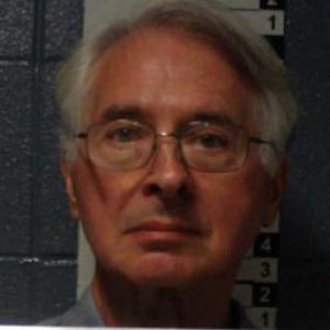 Douglas James Taube a registered Sex Offender of Missouri
