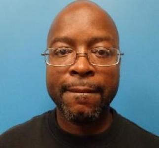 James Trevone Lauderdale a registered Sex Offender of Missouri