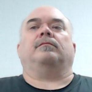 Kenton Dean Davis a registered Sex Offender of Missouri