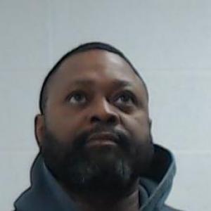 Avery Darnell Lampkin a registered Sex Offender of Missouri