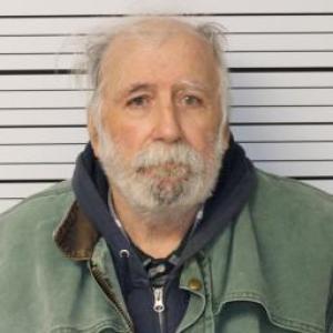 Everett Gene Winkler a registered Sex Offender of Missouri