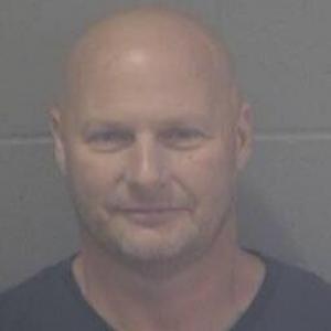 Lonnie Lynn Vaught a registered Sex Offender of Missouri