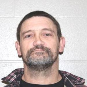 Benton Wayne Pickett a registered Sex Offender of Missouri