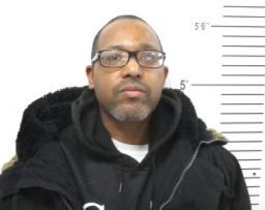 Michael Thomas Weathers 2nd a registered Sex Offender of Missouri