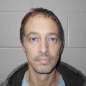 Ryan Eugene Kendall a registered Sex Offender of Missouri