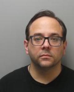 Jonathan Shawn Mills a registered Sex Offender of Illinois