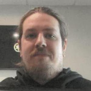 Jason Ryan Shields a registered Sex Offender of Missouri