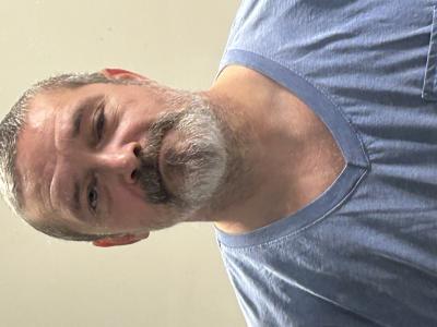 Matthew Joseph Welker a registered  of Missouri