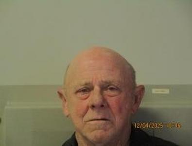 James Jay Davis Sr a registered Sex Offender of Missouri