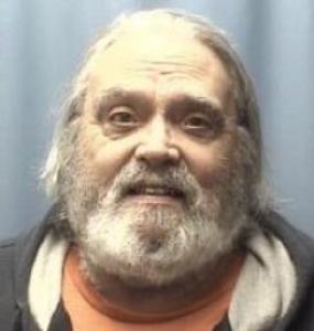 Vernon Wayne Heuer a registered Sex Offender of Missouri