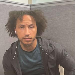 Oates P Dequeone a registered Sex Offender of Washington Dc