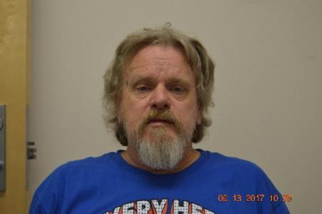 Douglas Wayne Everett a registered Sex Offender of Alabama