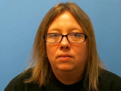 Tracy Lynn Oglesby Simmons a registered Sex Offender of Alabama