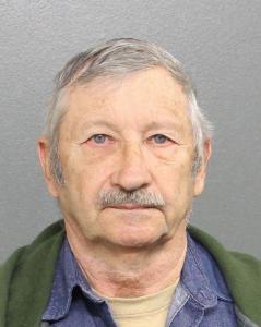 Harold Edward Case, Sr a registered Sex Offender of Georgia