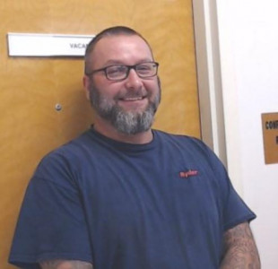 Daniel James Stewart a registered Sex Offender of Alabama