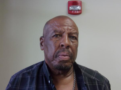 James Edward Lauderdale a registered Sex Offender of Alabama