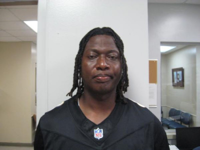 Salvalus Everett Owens a registered Sex Offender of Alabama