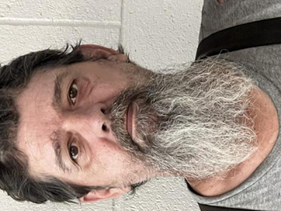 Dale Edward Sjuts a registered Sex Offender of Alabama