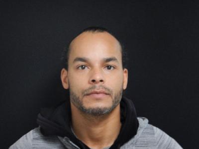 Luis Diaz a registered Sex Offender of Massachusetts