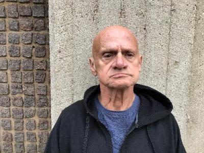 Stephen J Casey Sr a registered  of Massachusetts