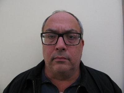 David E Anderson a registered  of Massachusetts