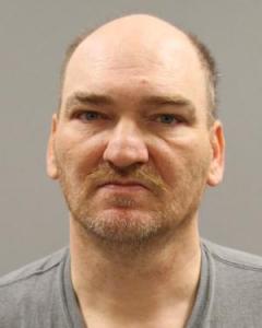 Marshall L Enders a registered  of Massachusetts