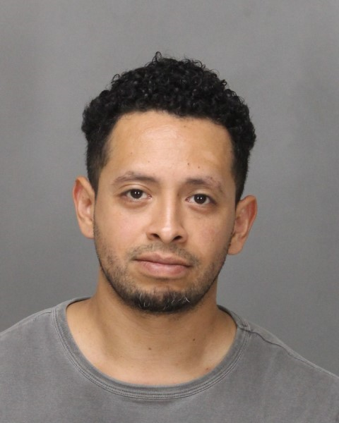 Darwin Dazel Perez a registered Sex Offender of Massachusetts