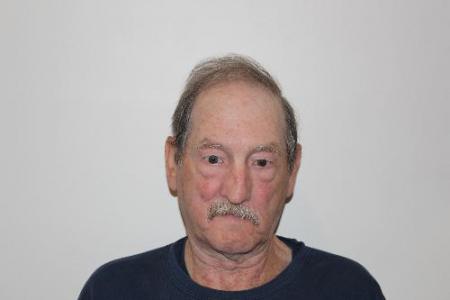 Raymond Edward Mallette a registered Sex Offender of Massachusetts