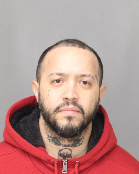 Efrain Nieves a registered Sex Offender of Massachusetts