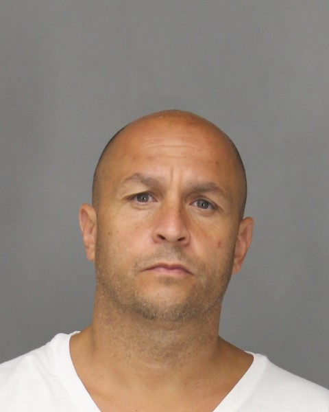 Johnny Luna a registered Sex Offender of Massachusetts