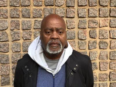 Robert E Hall a registered Sex Offender of Massachusetts