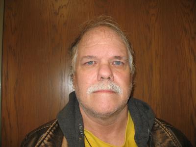 Tuning Brett Lynn a registered Sex Offender of South Dakota