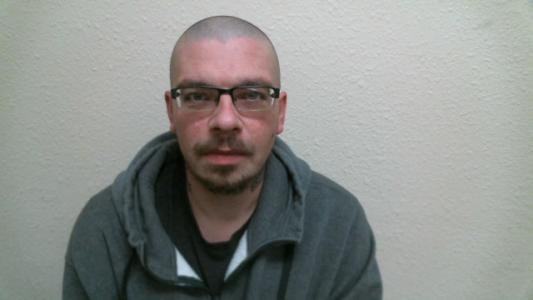 Randles Adrian Tomas a registered Sex Offender of South Dakota