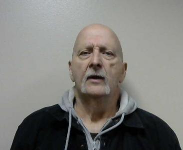 Lindsay Donn Edward a registered Sex Offender of South Dakota