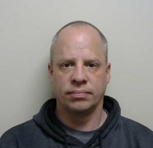 Straatmeyer Chad Everett a registered Sex Offender of South Dakota