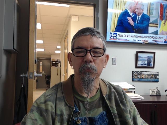 Jonas Robles Alvarez a registered  of Arkansas